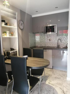 Cannes Lacour One Bedroom